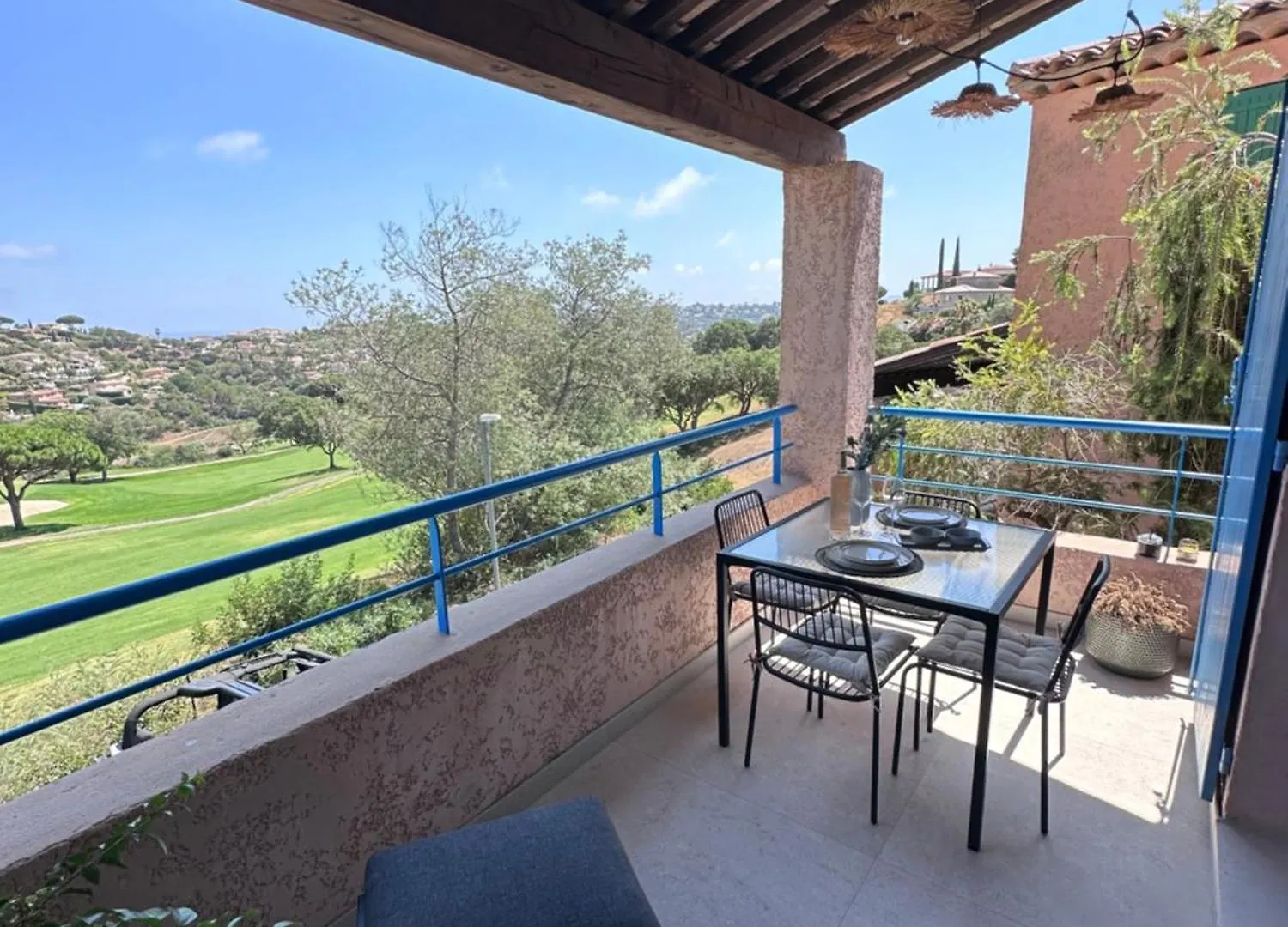 Le Mazet Des Maisons Du Golf Sainte-Maxime 0*,